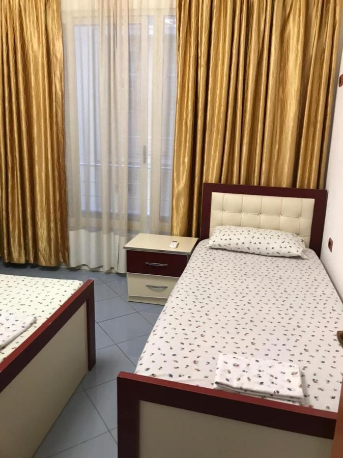 Cano Apartament Durres Exterior photo